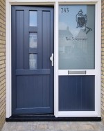 Raamfolie voordeur gezicht boeddha huisnr en naam